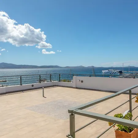 Naxos Illusion Nikos Verikokos Апартаменты Naxos City