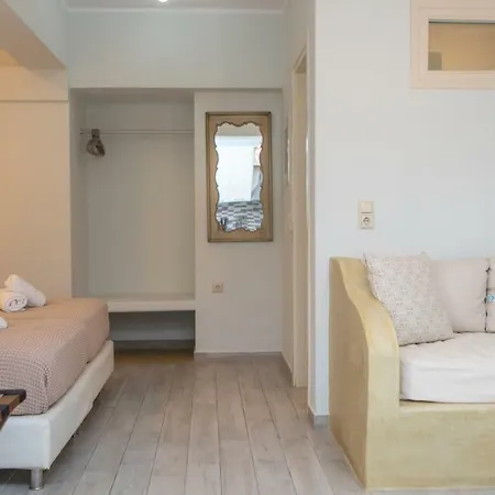 Naxos Illusion Nikos Verikokos * Naxos City