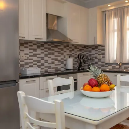 Naxos Illusion Nikos Verikokos Naxos City