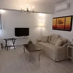 Apartment Naxos Illusion Nikos Verikokos