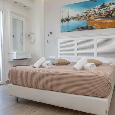 Naxos Illusion Nikos Verikokos * Naxos City