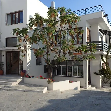 Naxos Illusion Nikos Verikokos Naxos City