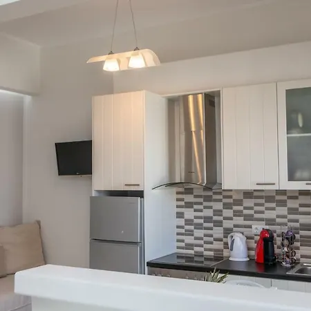 Naxos Illusion Nikos Verikokos *