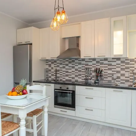 Naxos Illusion Nikos Verikokos