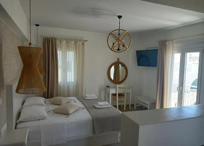 Naxos Illusion Nikos Verikokos